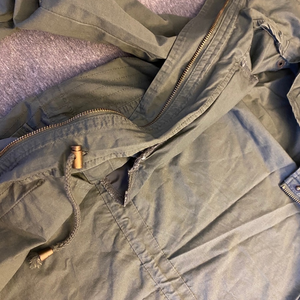 Jacket - Picture 2 of 8